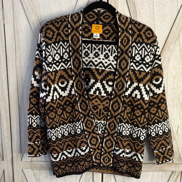 Pendleton Sweaters - Stunning Ruby Rd. Aztec/Geometric Print Open Cardigan - Size Medium